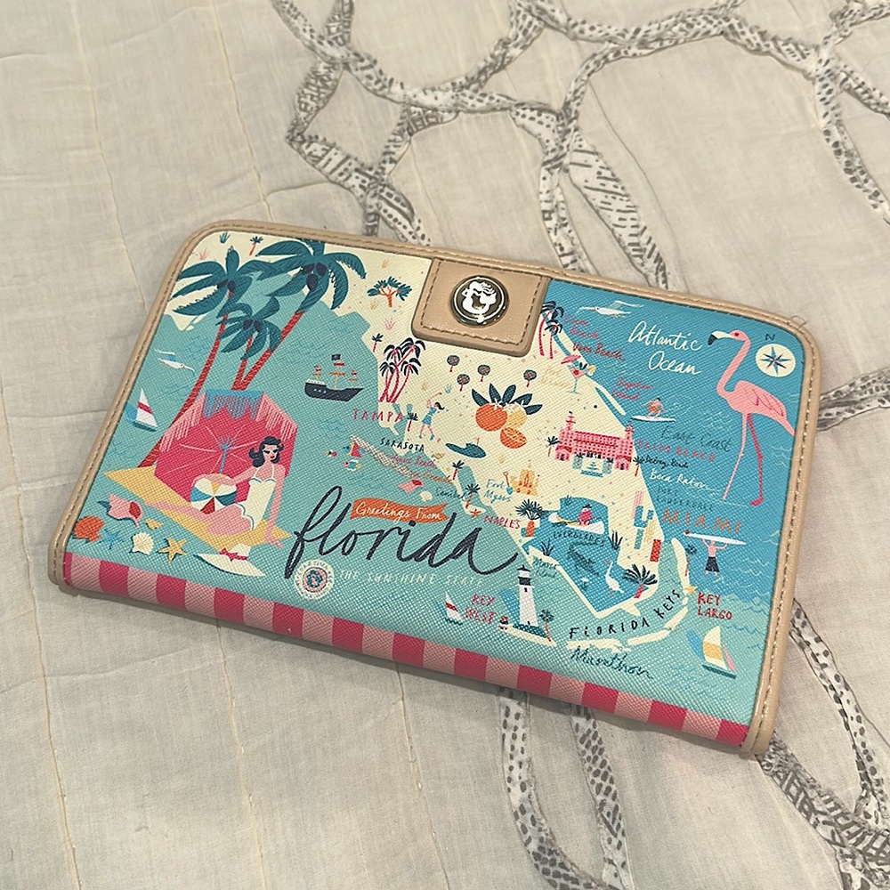 Spartina 499 wallet- Florida. Pink and tropical colors. Used a handful of times.